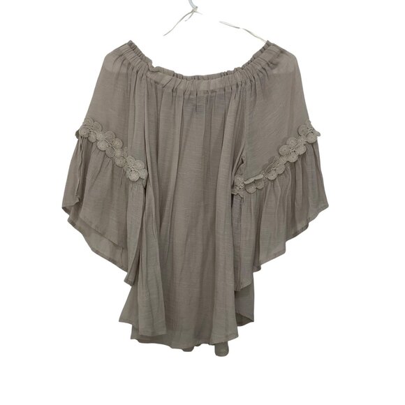 Melissa Paige Women Off-The-Shoulder Blouse Crochet Details SZ S Flared Sleeve - Picture 2 of 13
